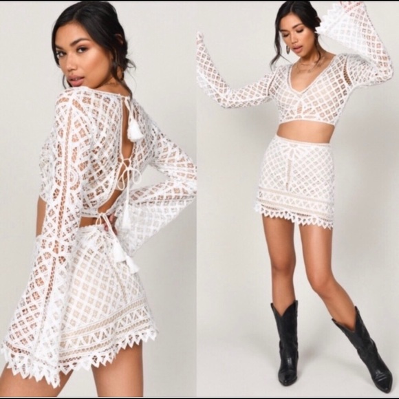 Tobi Dresses & Skirts - Tobi Good to You White Lace Crop Skirt set